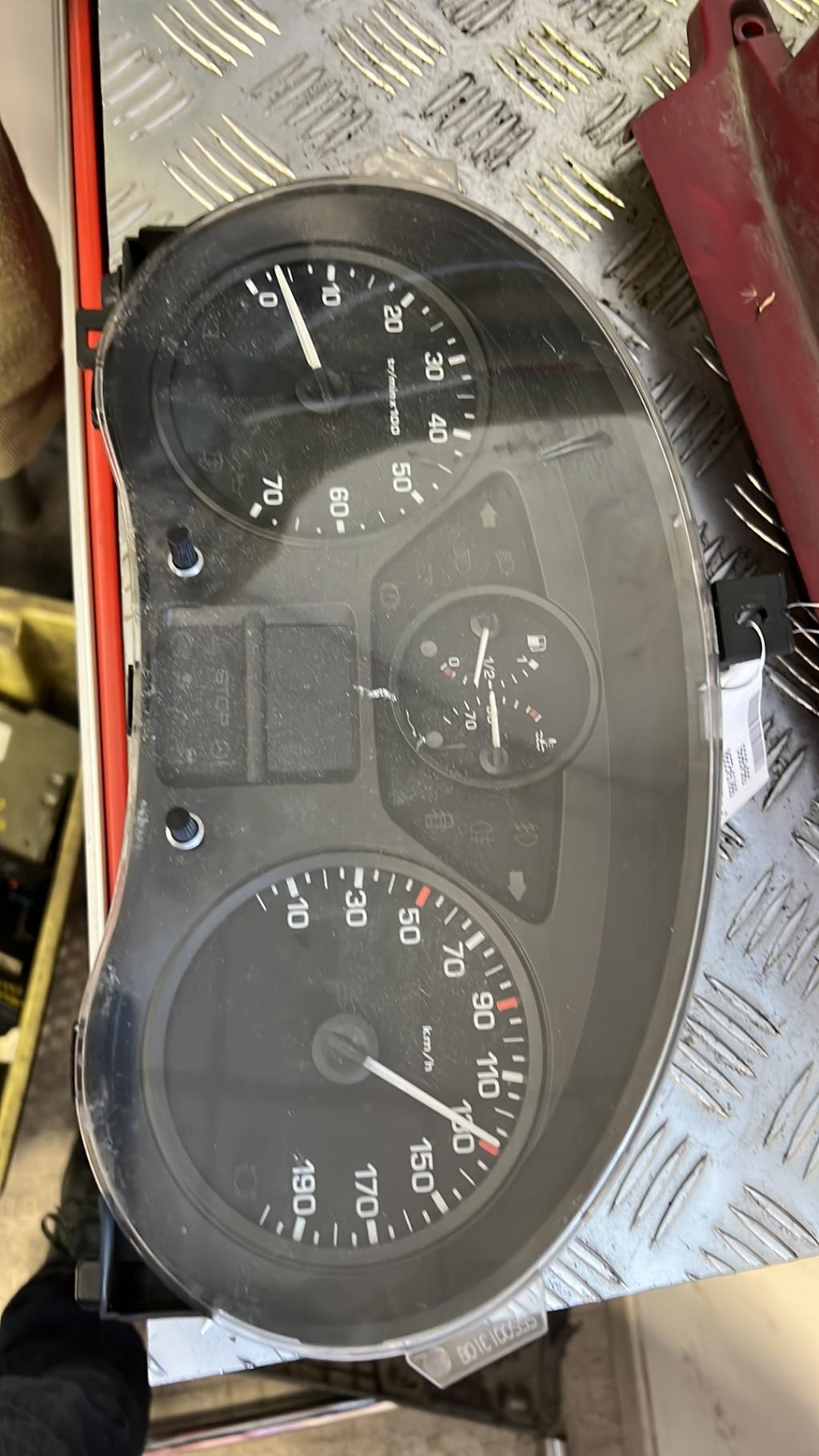 Compteur CITROEN BERLINGO 2 PHASE 1 Diesel - 1