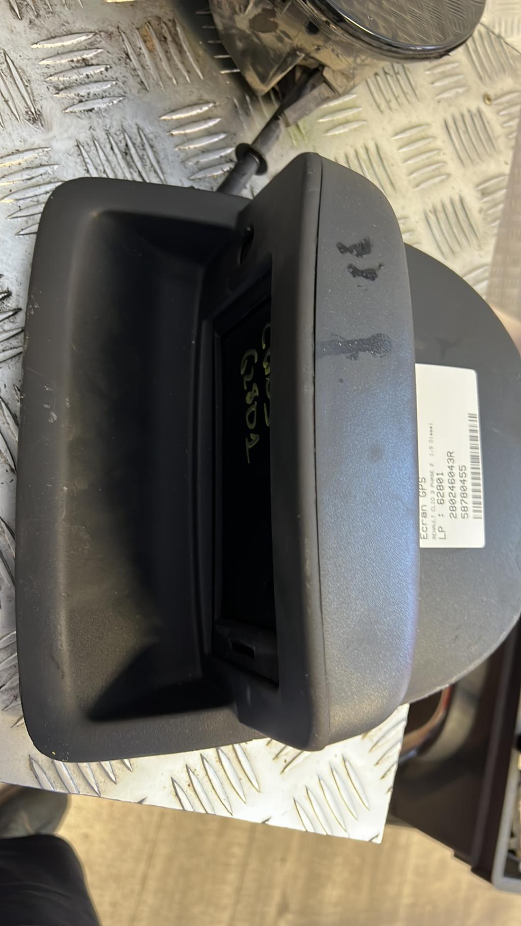 Ecran GPS RENAULT CLIO 3 PHASE 2 Diesel - 1