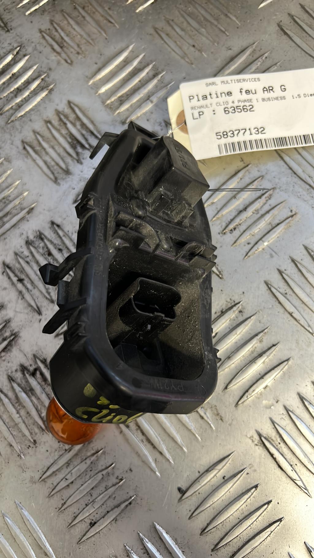 Base portalampade fanale posteriore sinistro RENAULT CLIO 4 PHASE 1 Diésel - 1