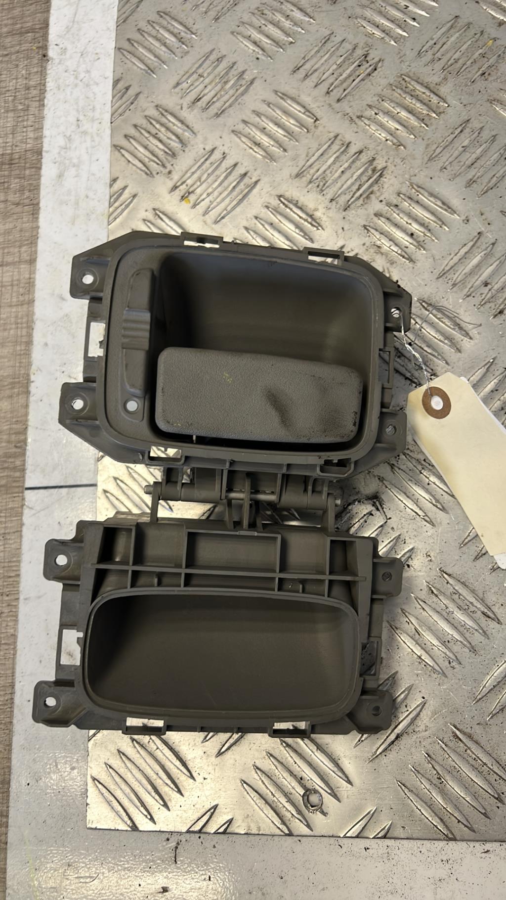 Maniglia interna anteriore destra MERCEDES SPRINTER 2 PHASE 1 Diésel - 1