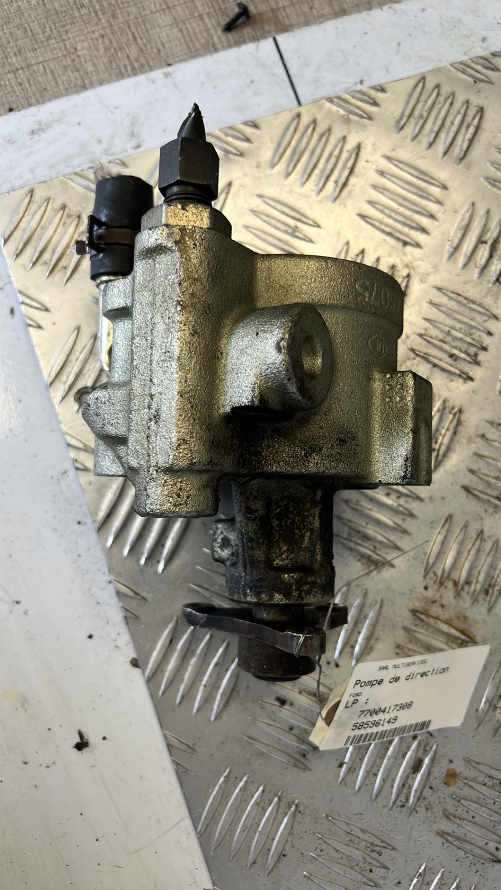 Pompe de direction RENAULT SCENIC 1 PHASE 1  - 1