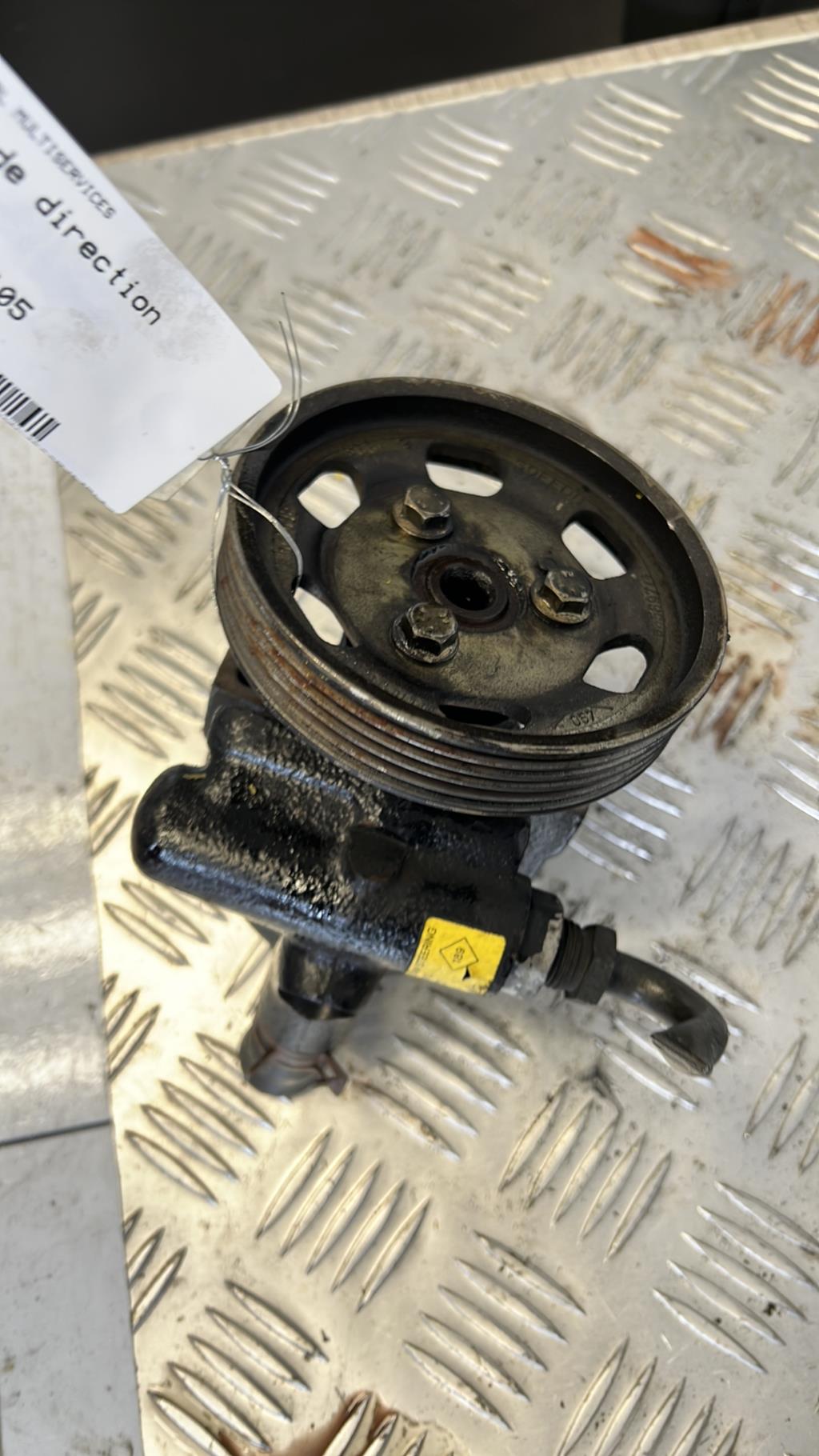 Pompe de direction RENAULT CLIO 2 PHASE 1  - 1