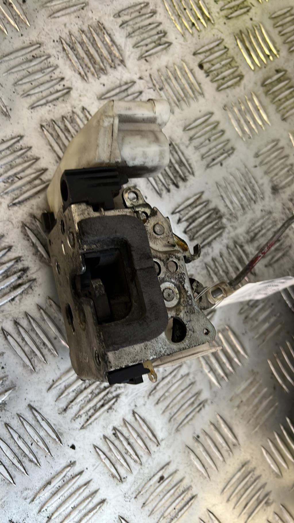 Serratura anteriore destra FIAT PUNTO 2 PHASE 2 Gasolina - 1