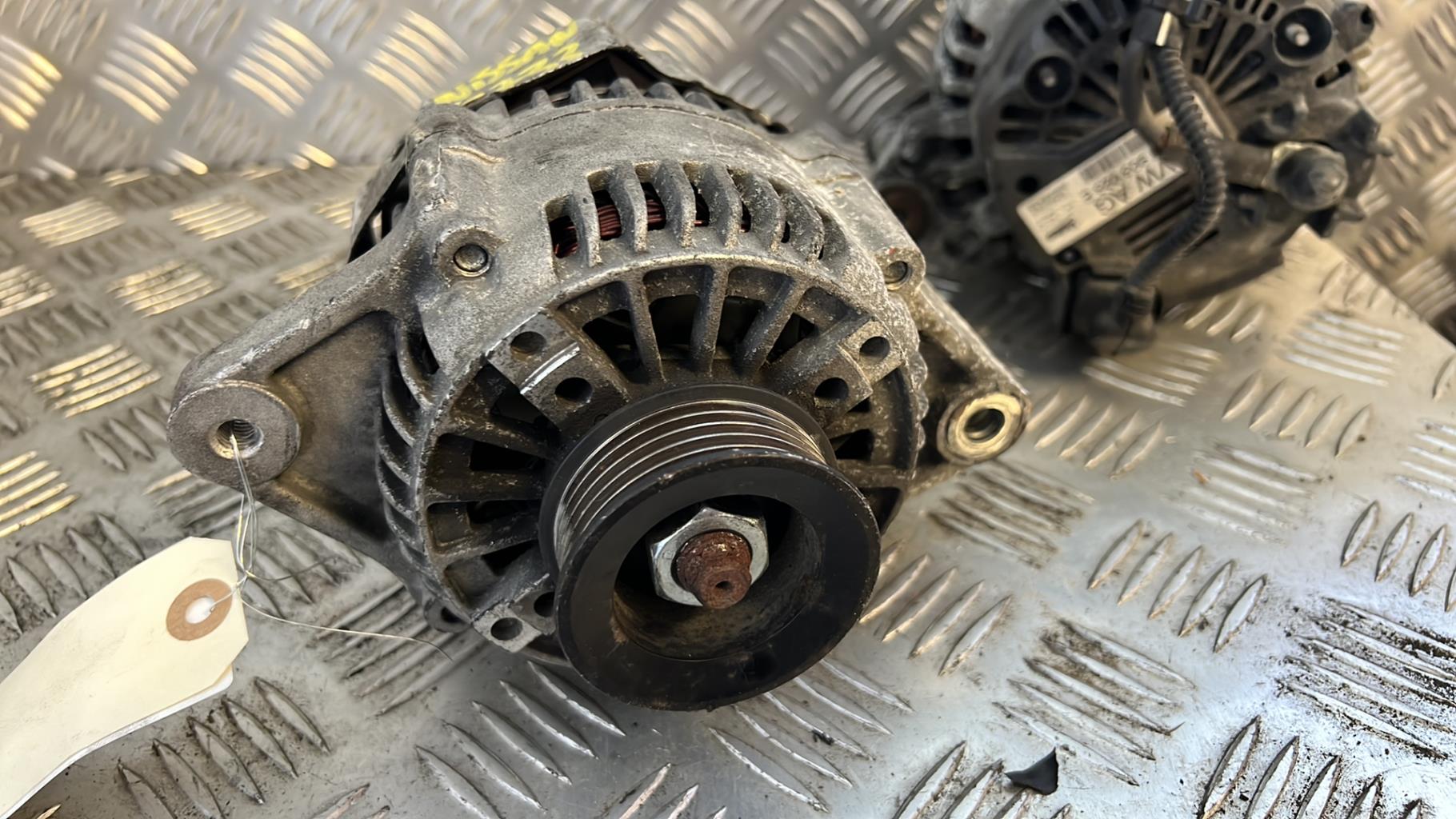 Alternatore NISSAN PIXO Gasolina - 1