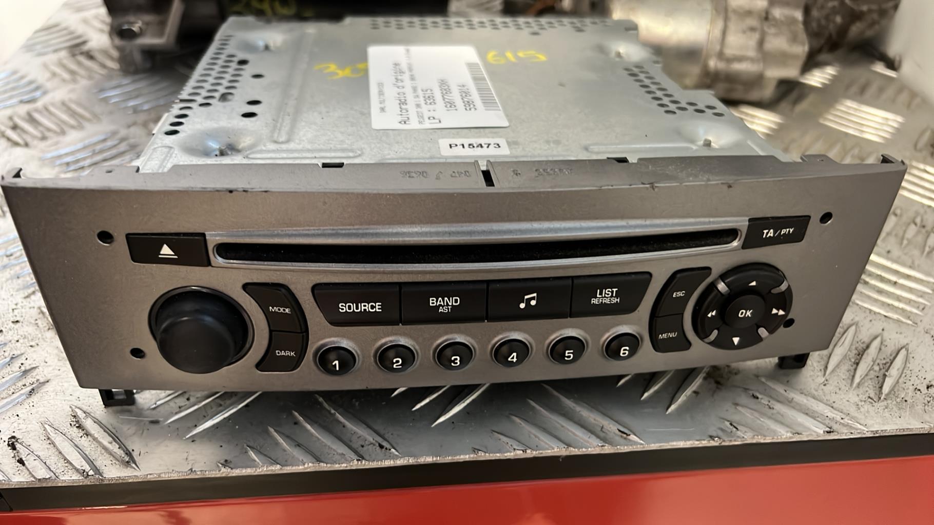 Autoradio originale PEUGEOT 308 1 SW PHASE 1 BREAK Diésel - 1