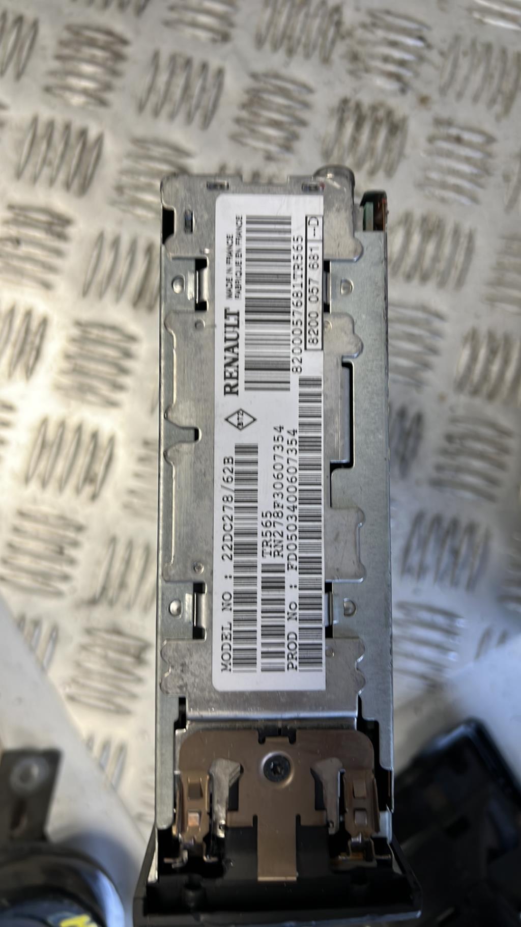Autoradio originale RENAULT CLIO 2 PHASE 2 Gasolina - 1