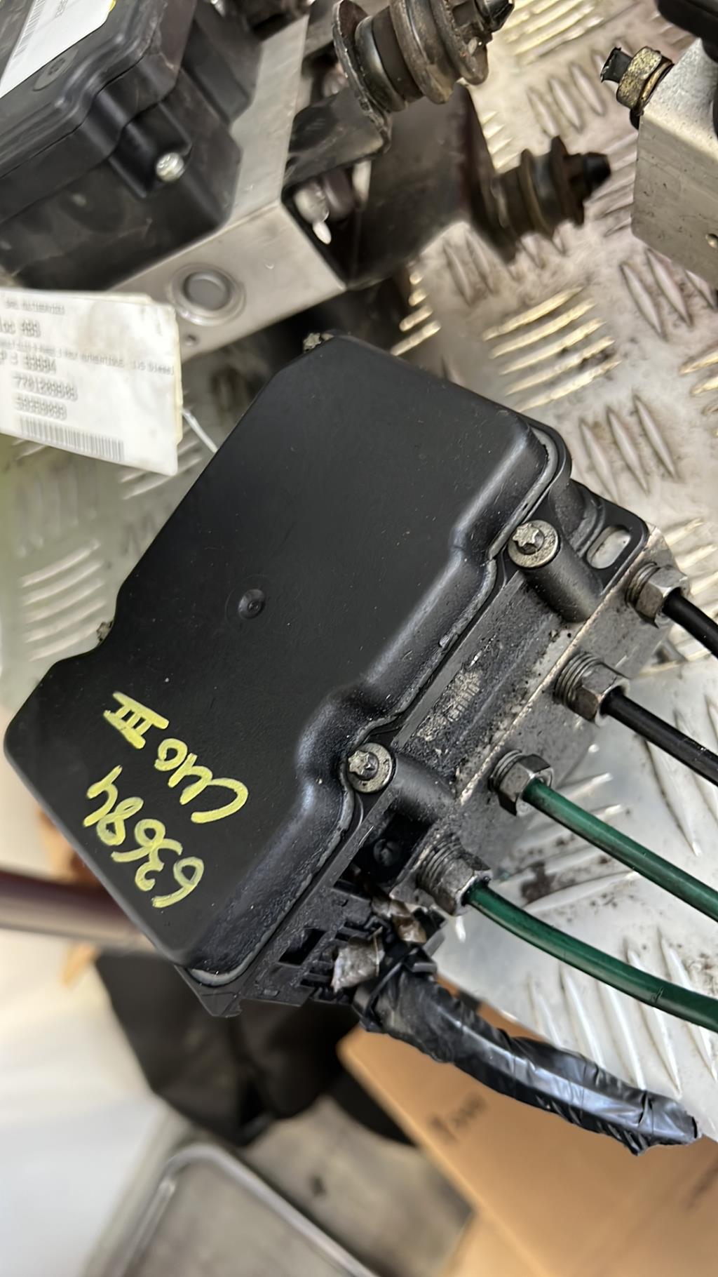 Blocco ABS (antibloccaggio freni) RENAULT CLIO 3 PHASE 1 Diésel - 1