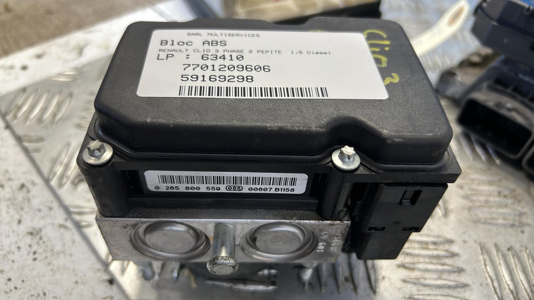 Blocco ABS (antibloccaggio freni) RENAULT CLIO 3 PHASE 2 Diésel - 1