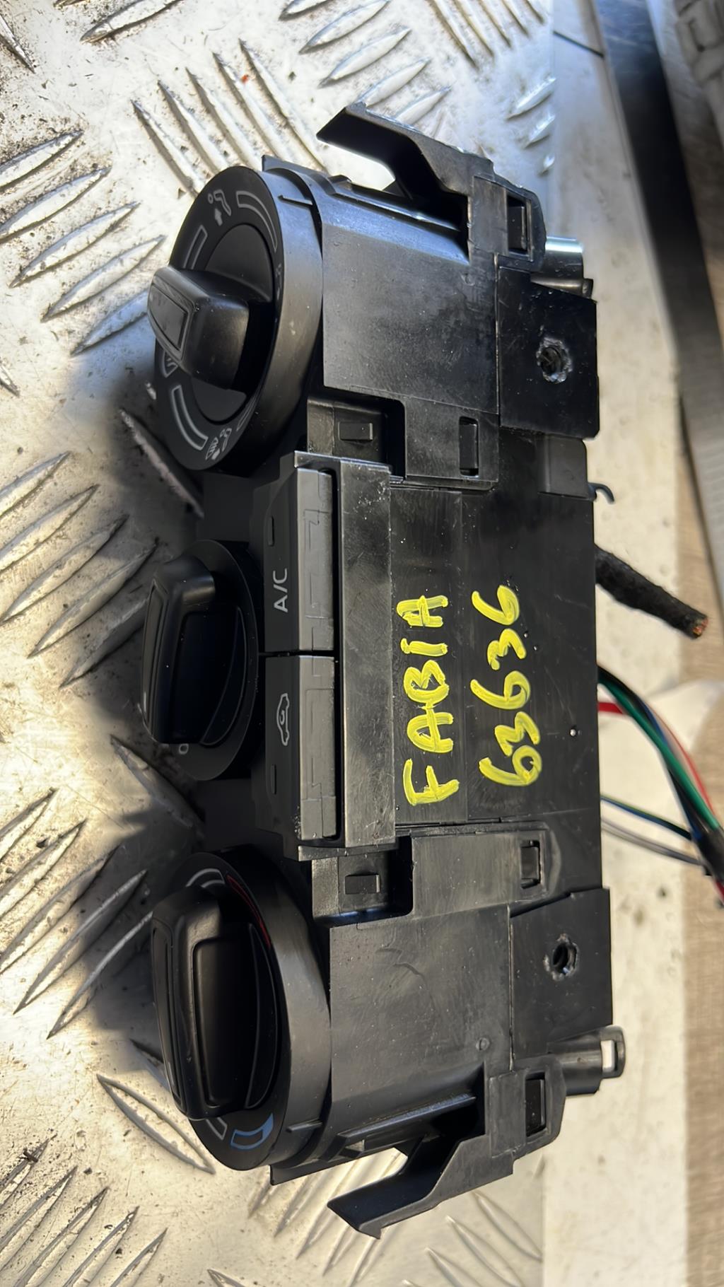Commande chauffage SKODA FABIA 3 PHASE 1 Diesel - 1