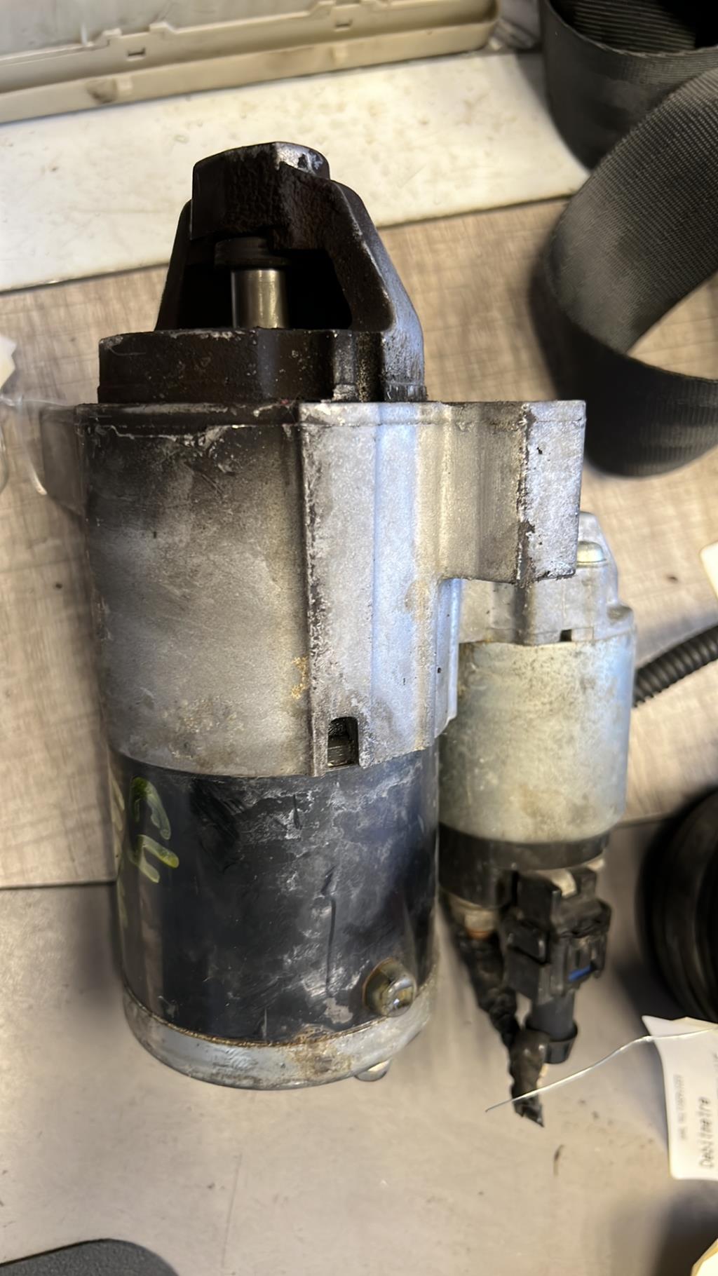 Demarreur CITROEN C4 2 PHASE 1 Essence - 1