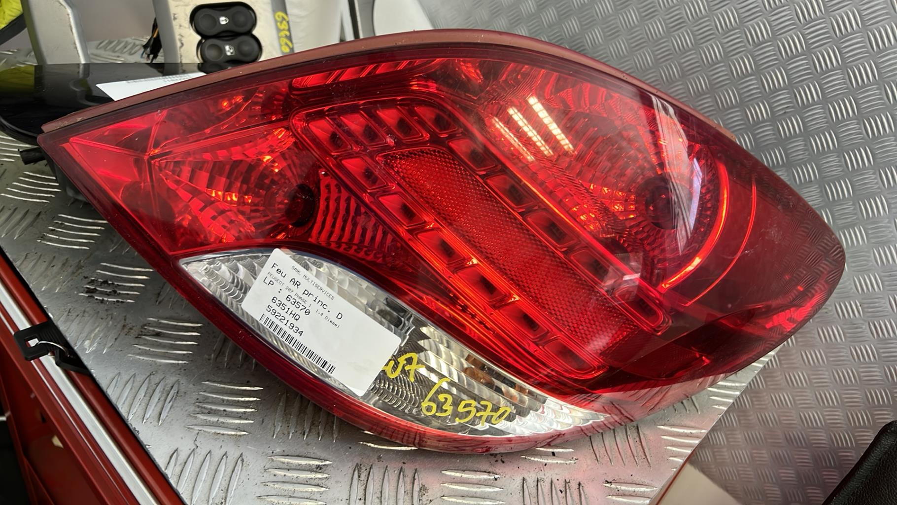 Fanale posteriore principale destro (luci) PEUGEOT 207 PHASE 1 Diésel - 1