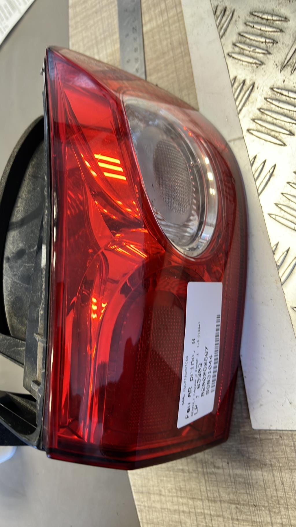 Fanale posteriore principale sinistro (luci) RENAULT LAGUNA 2 PHASE 2 Diésel - 1
