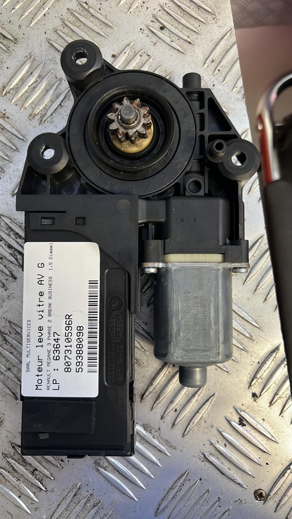 Motore alzacristalli anteriore sinistro RENAULT MEGANE 3 PHASE 2 BREAK Diésel - 1