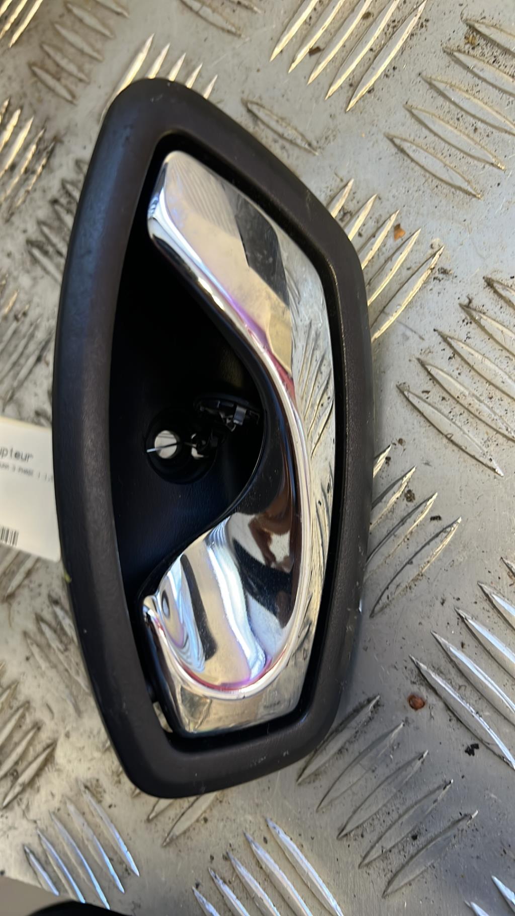 Maniglia interna anteriore sinistra RENAULT MEGANE 3 PHASE 2 BREAK Diésel - 1