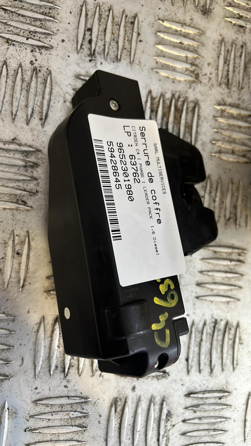 Serrure de coffre CITROEN C4 1 PHASE 1 Diesel - 1