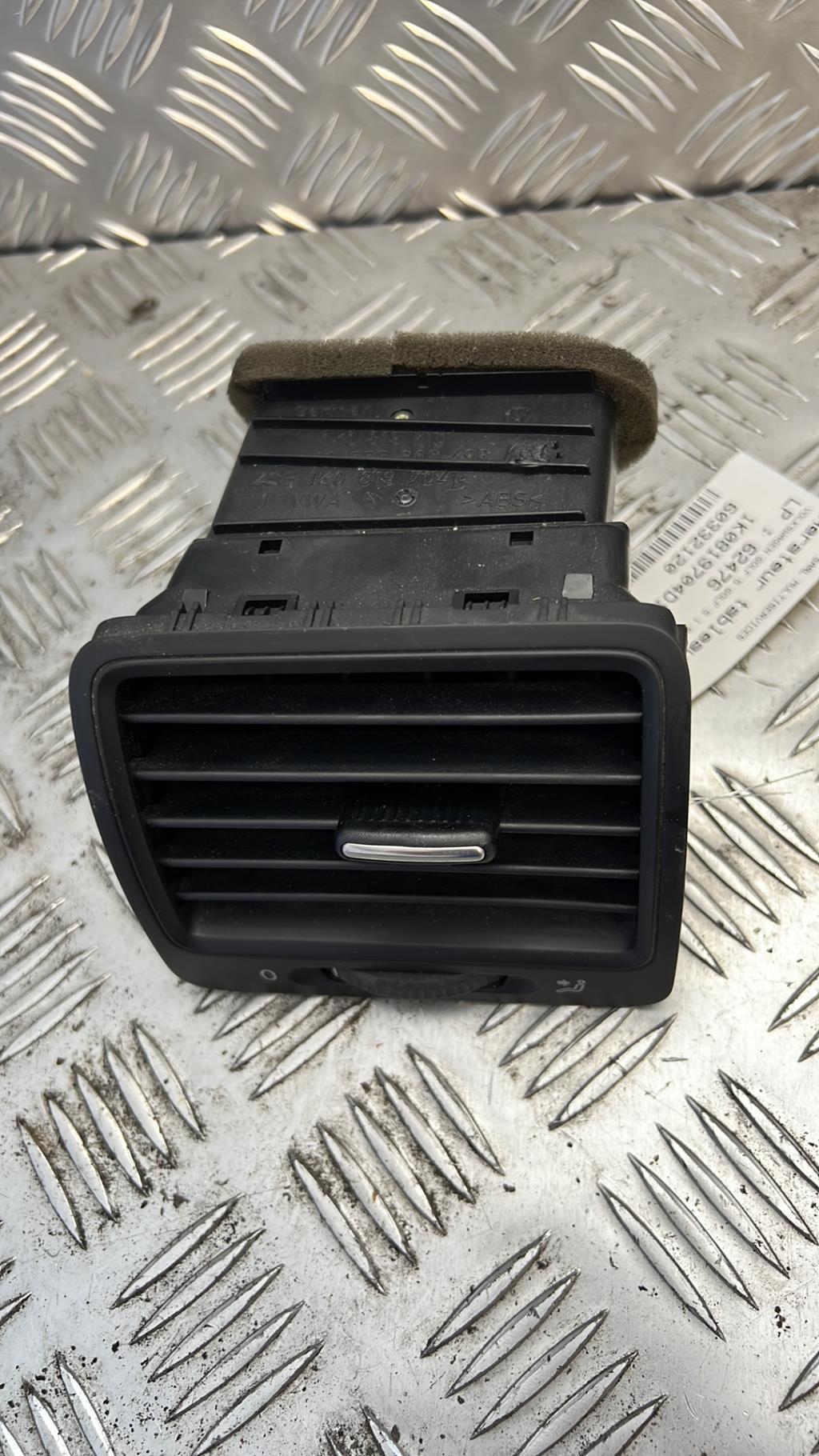 Bocchetta aerazione cruscotto anteriore destra VOLKSWAGEN GOLF 5 Diésel - 1