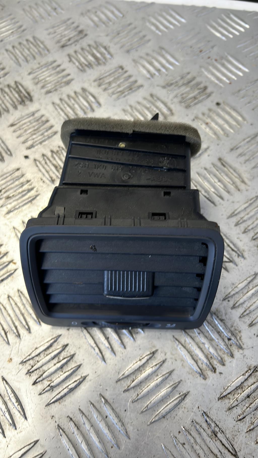 Bocchetta aerazione cruscotto anteriore destra VOLKSWAGEN GOLF 5 Diésel - 1
