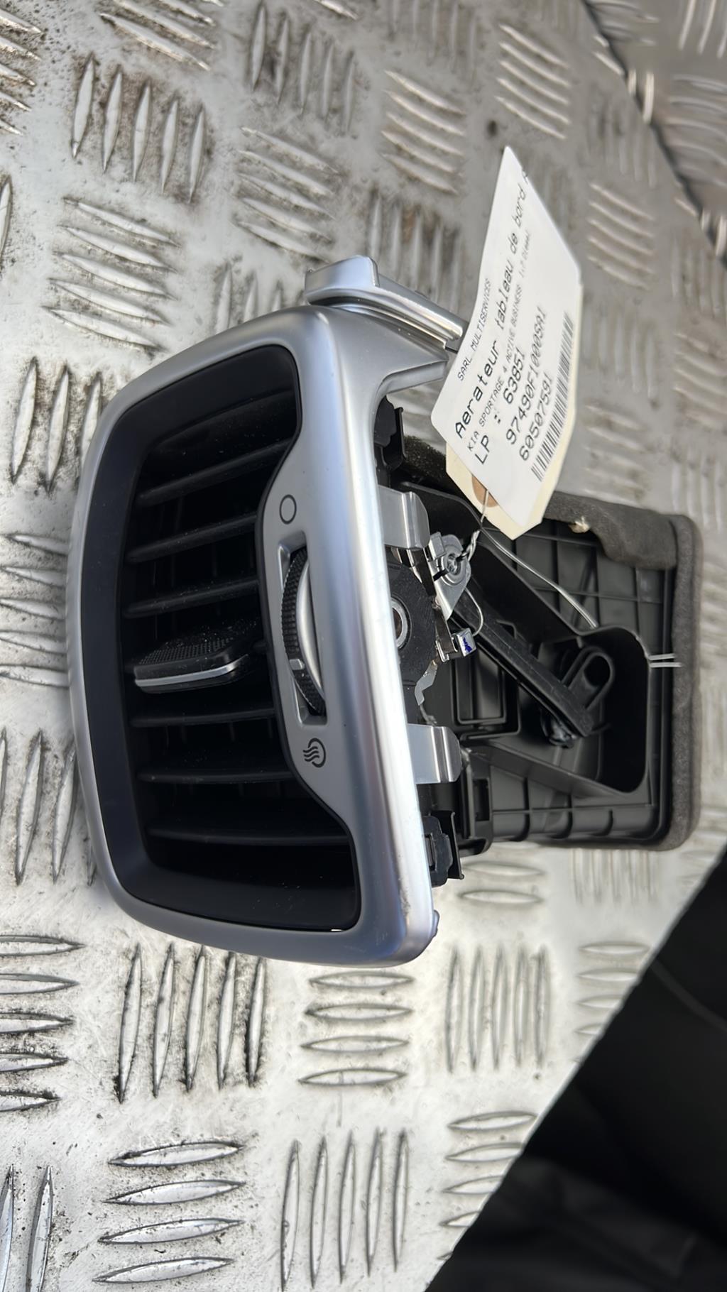 Bocchetta aerazione cruscotto anteriore destra KIA SPORTAGE 4 Diésel - 1