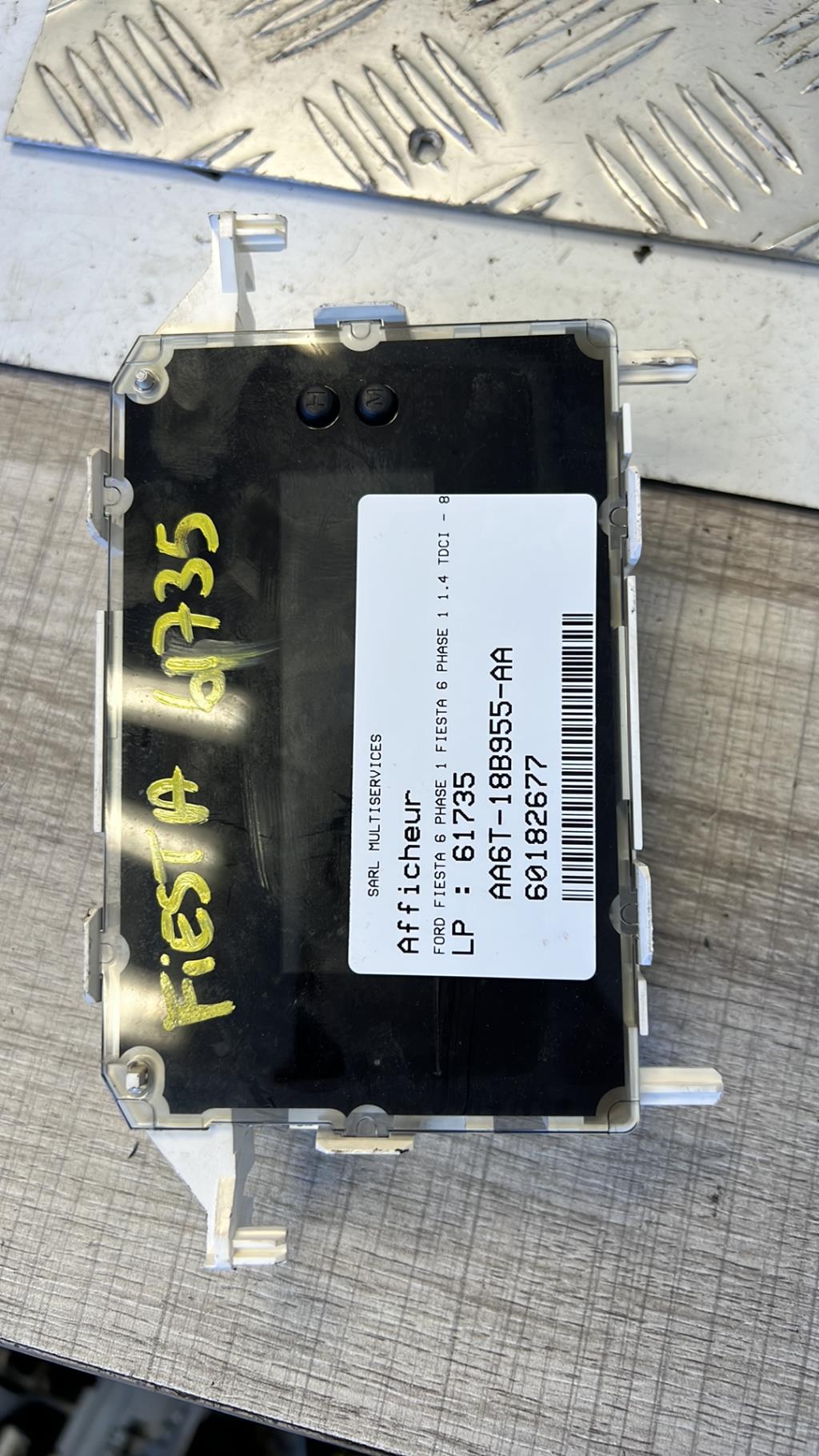 Monitor display FORD FIESTA 6 PHASE 1 Diésel - 1