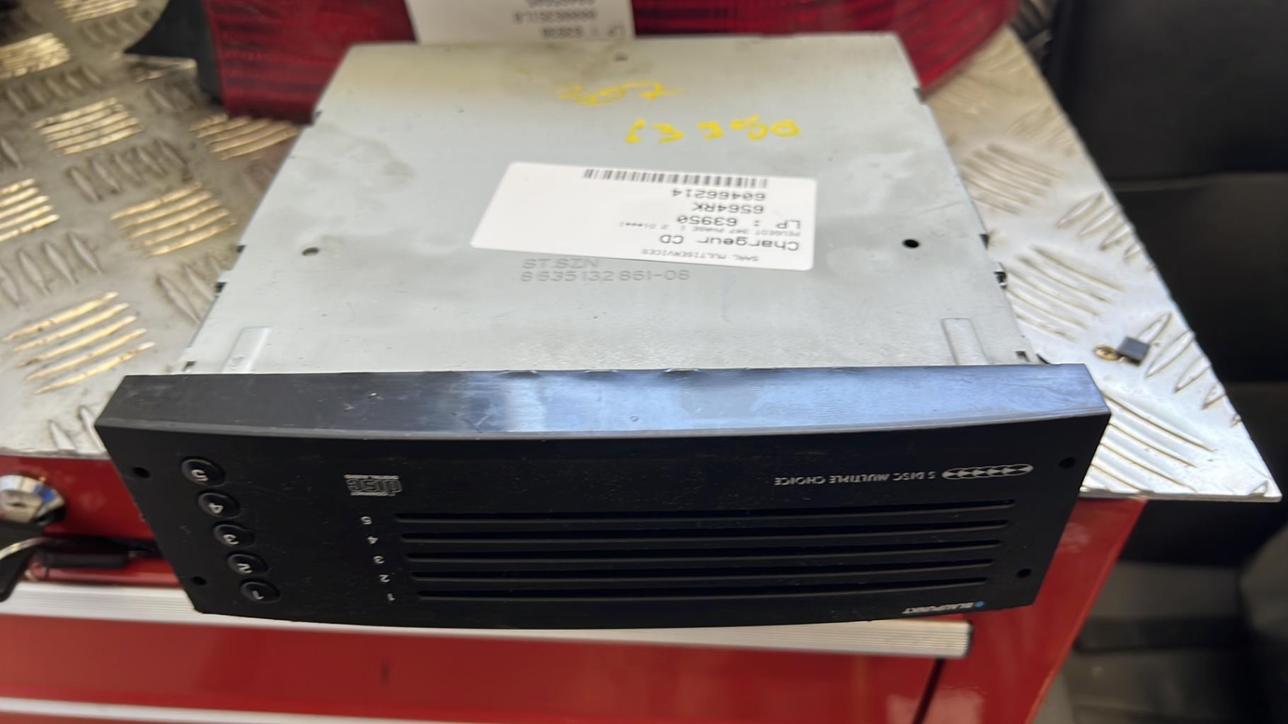 Chargeur CD PEUGEOT 307 PHASE 1 Diesel - 1