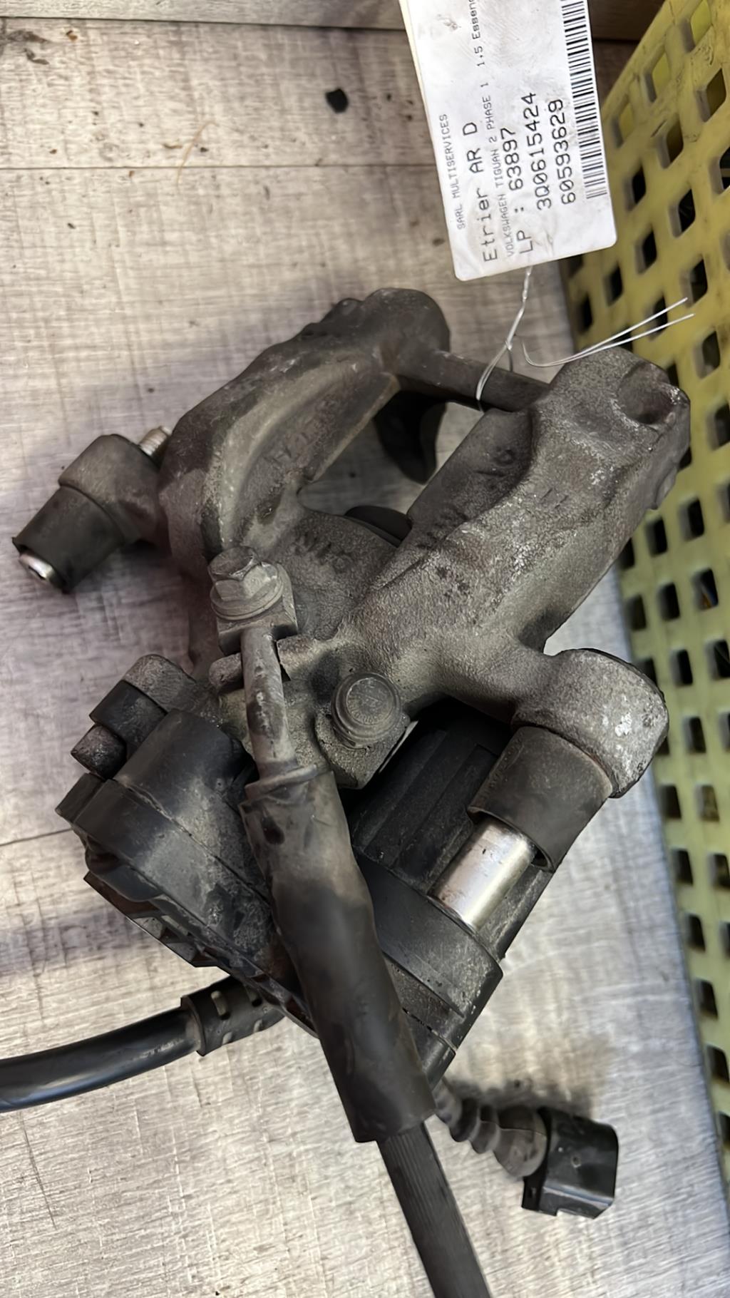 Pinza freni posteriore destra VOLKSWAGEN TIGUAN 2 PHASE 1 Gasolina - 1