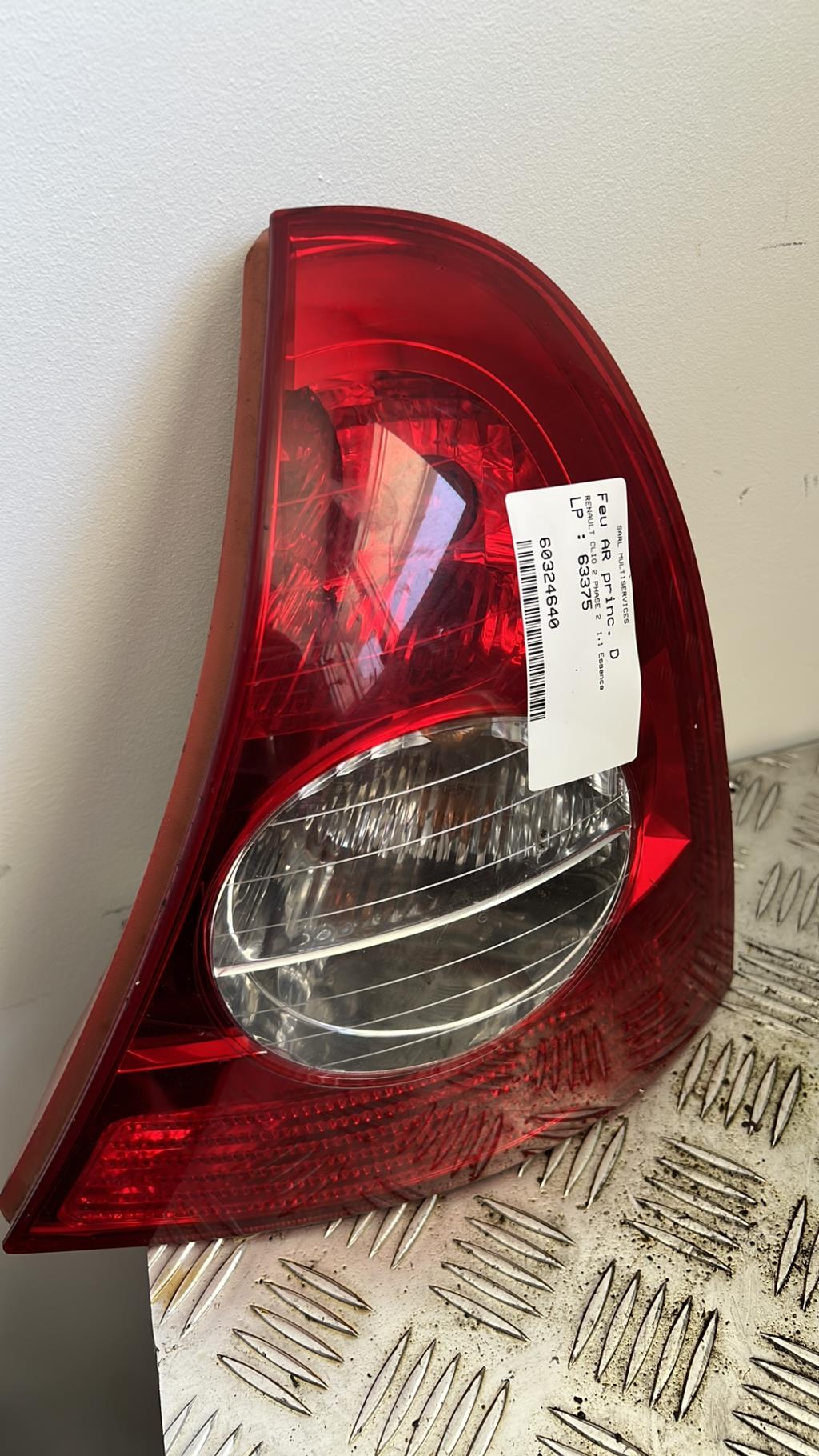 Fanale posteriore principale destro (luci) RENAULT CLIO 2 PHASE 2 Gasolina - 1