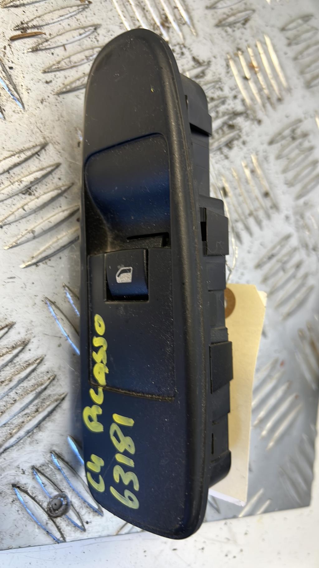 Interruttore lavacristalli anteriore destro CITROEN C4 PICASSO 1 Diésel - 1