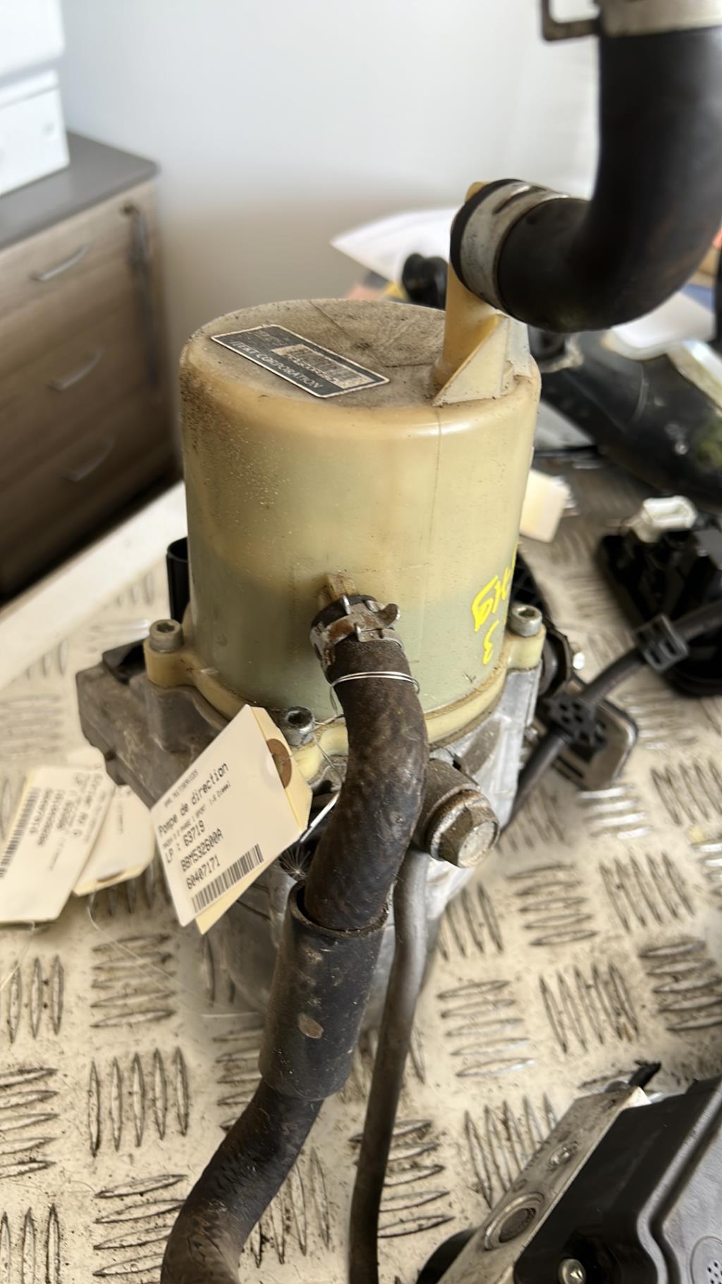 Pompe de direction MAZDA 3 2 PHASE 1 Diesel - 1