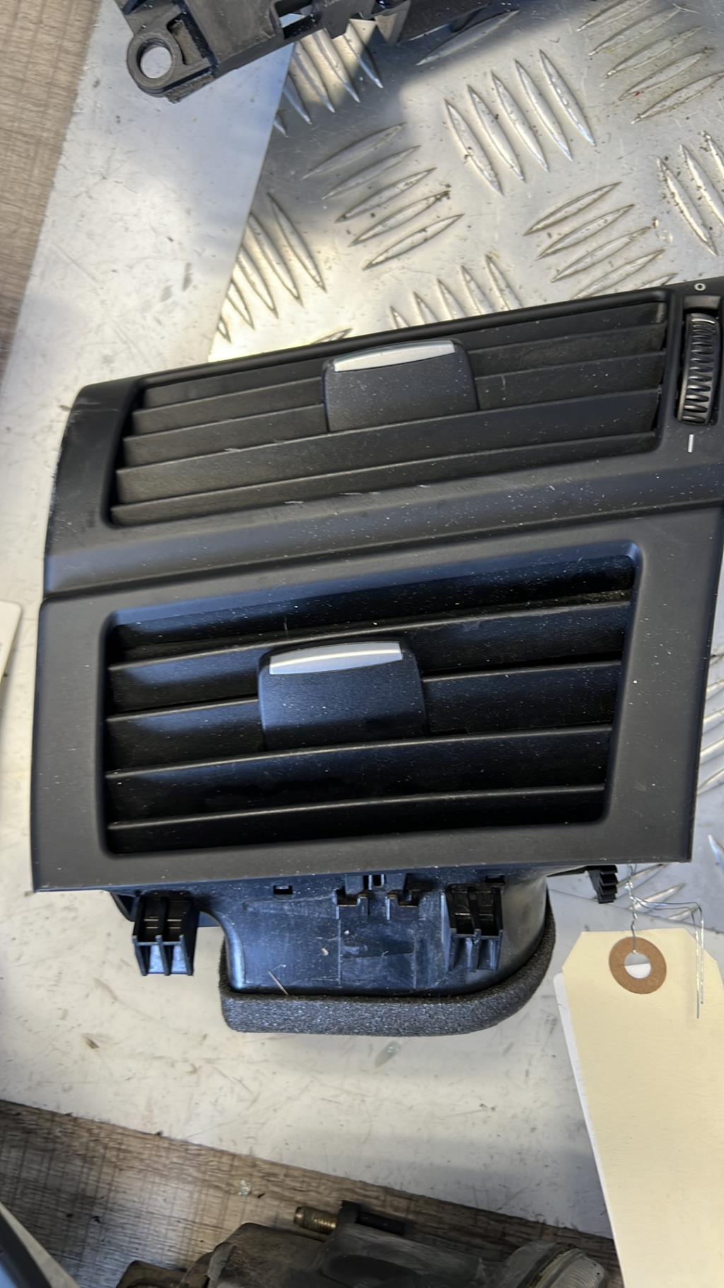 Bocchetta aerazione cruscotto anteriore destra BMW X5 E70 PHASE 2 Diésel - 1