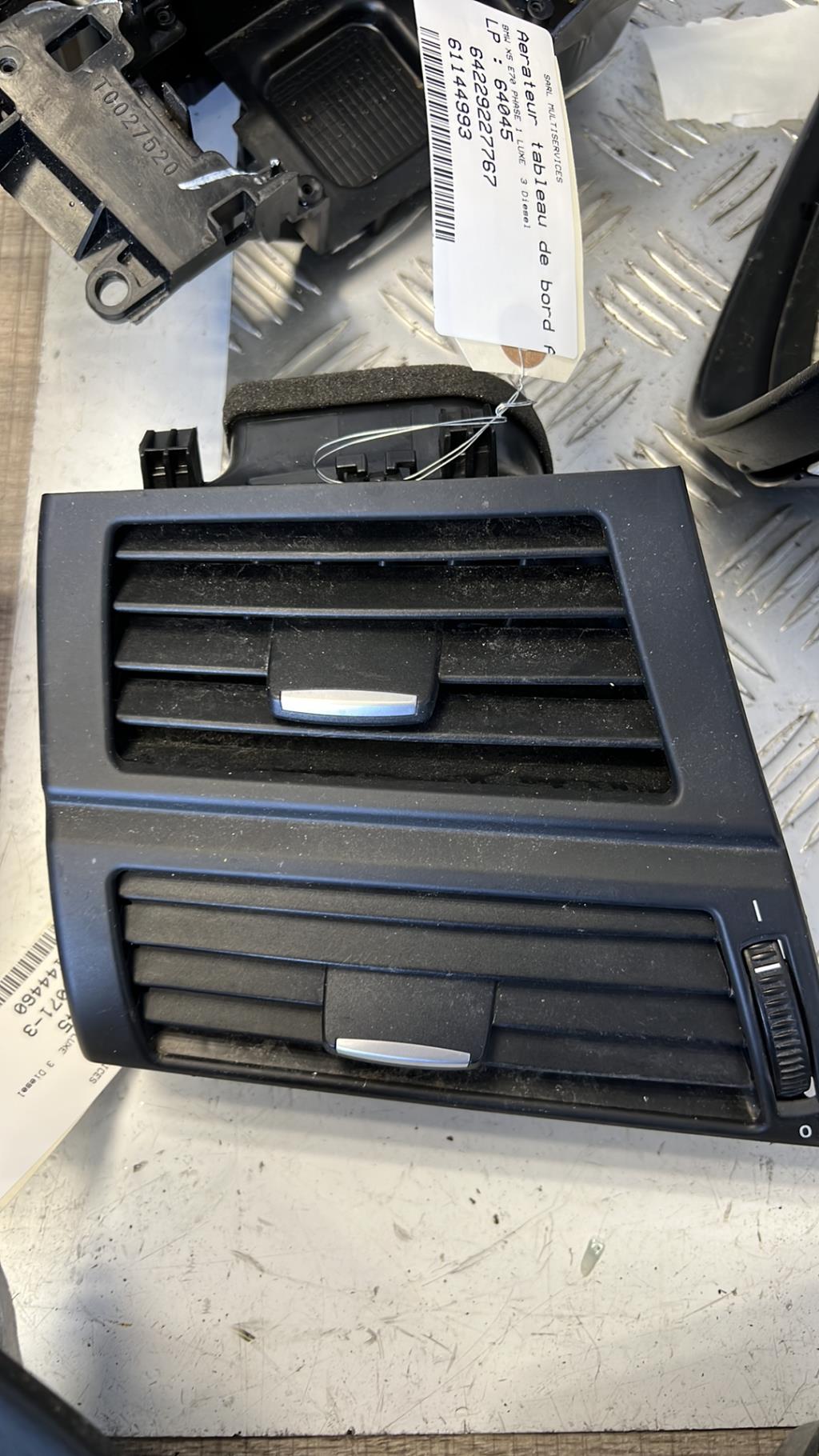 Bocchetta aerazione cruscotto anteriore sinistra BMW X5 E70 PHASE 2 Diésel - 1