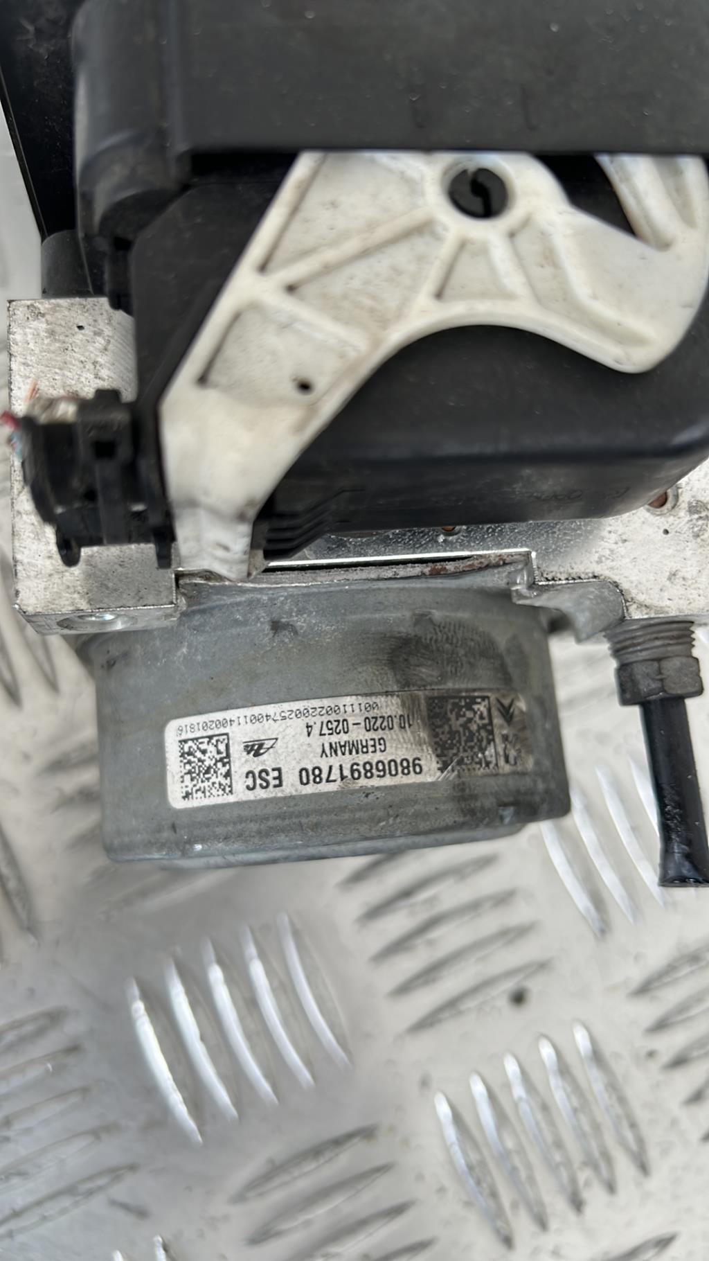 Blocco ABS (antibloccaggio freni) PEUGEOT 208 1 PHASE 1 Gasolina - 1