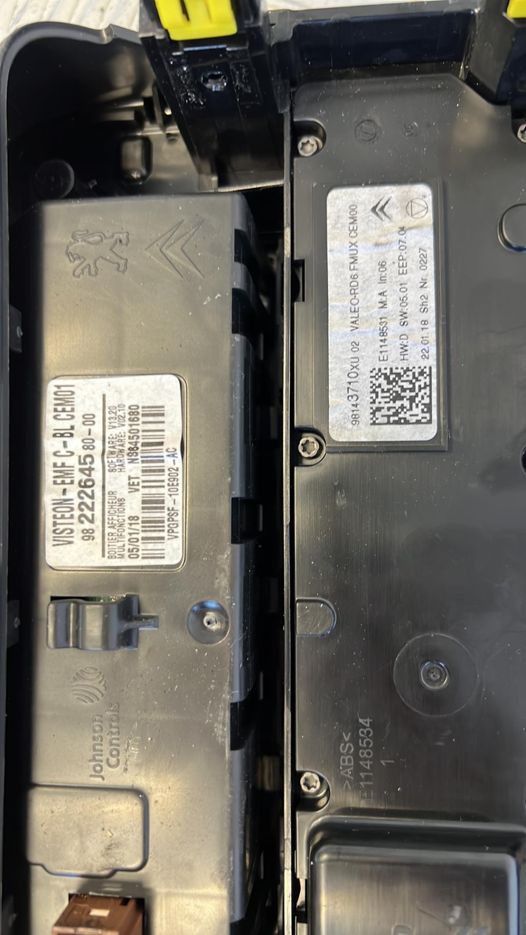 Commande autoradio CITROEN C3 3 PHASE 1 Essence - 1