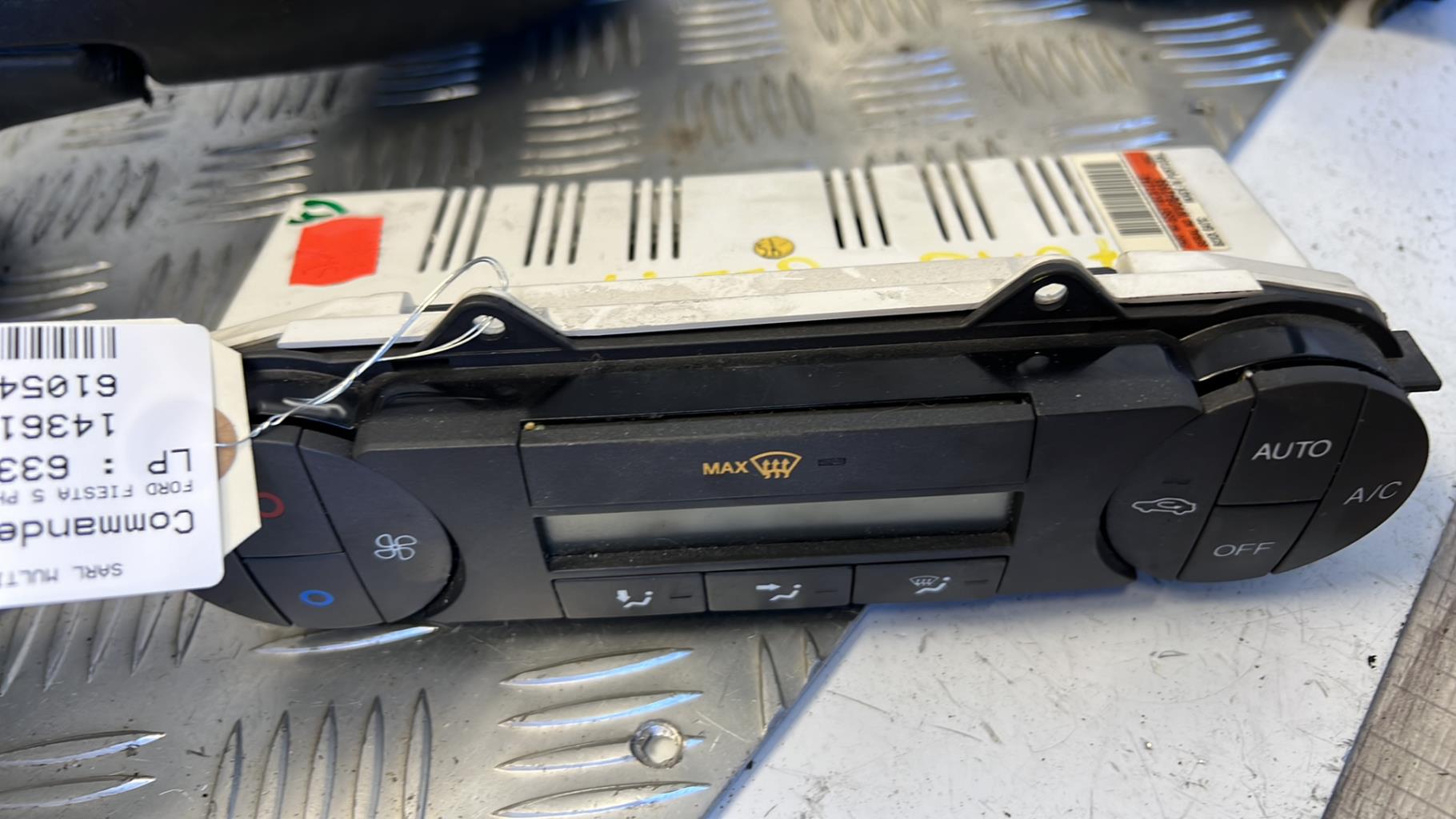 Commande chauffage FORD FIESTA 5 PHASE 2 Diesel - 1