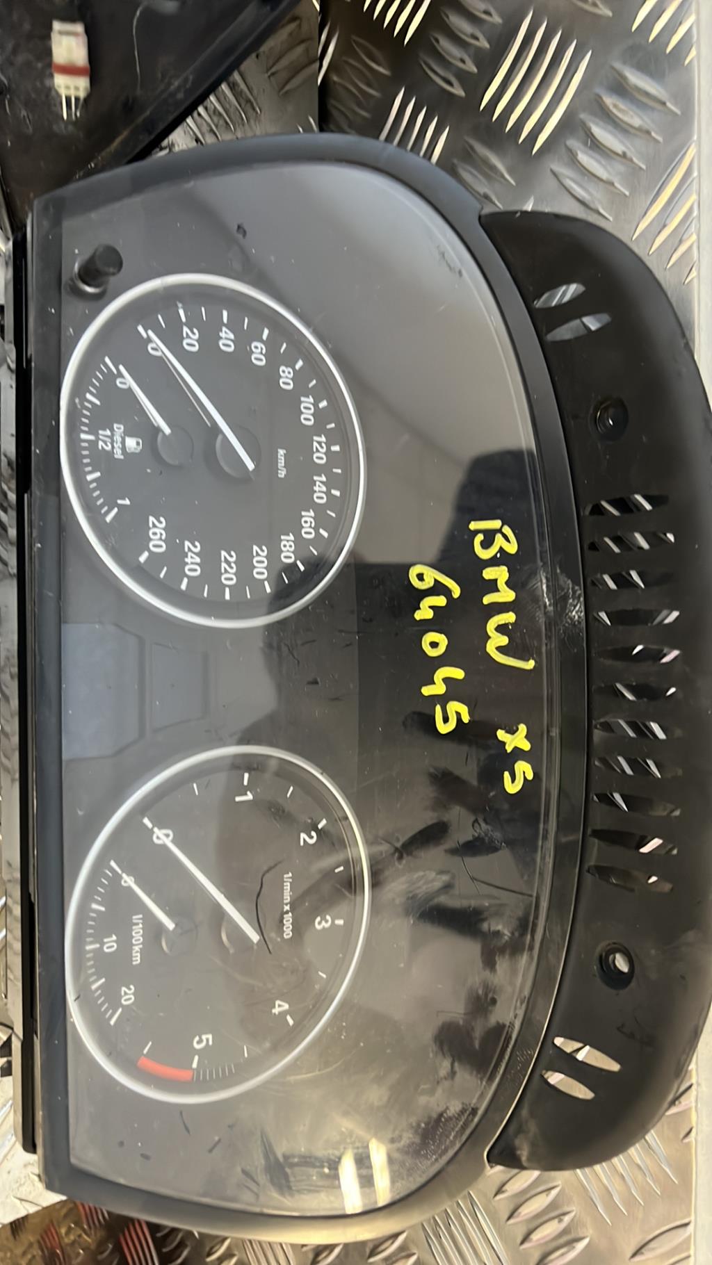 Compteur BMW X5 E70 PHASE 2 Diesel - 1