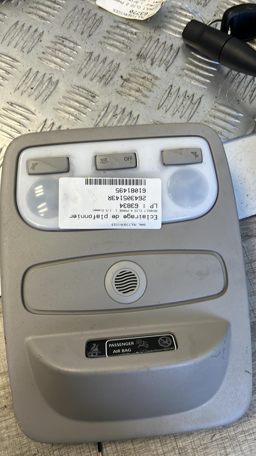 Eclairage de plafonnier RENAULT CLIO 4 PHASE 1 Diesel - 1