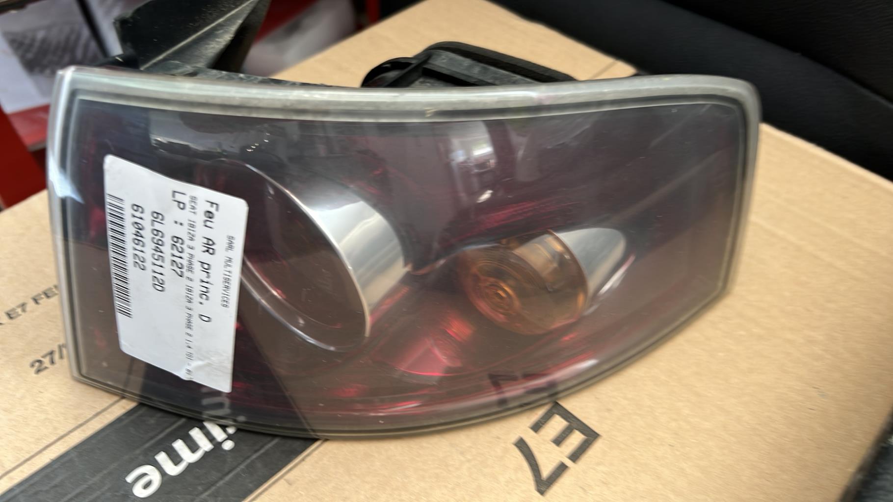 Fanale posteriore principale destro (luci) SEAT IBIZA 3 PHASE 2 Diésel - 1