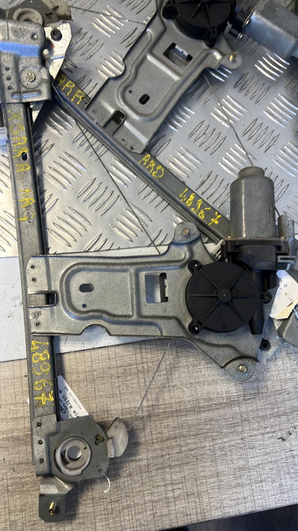 Alzacristalli elettrico posteriore sinistro CITROEN XSARA PHASE 1 Gasolina - 1