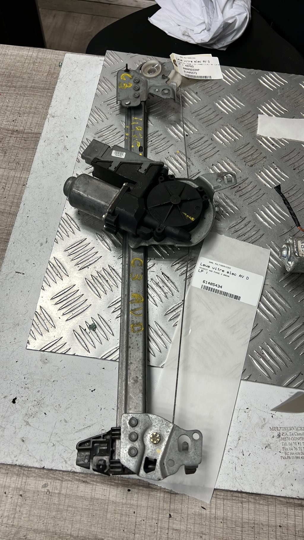 Alzacristalli elettrico anteriore destro CITROEN C3 1 PHASE 1 Gasolina - 1