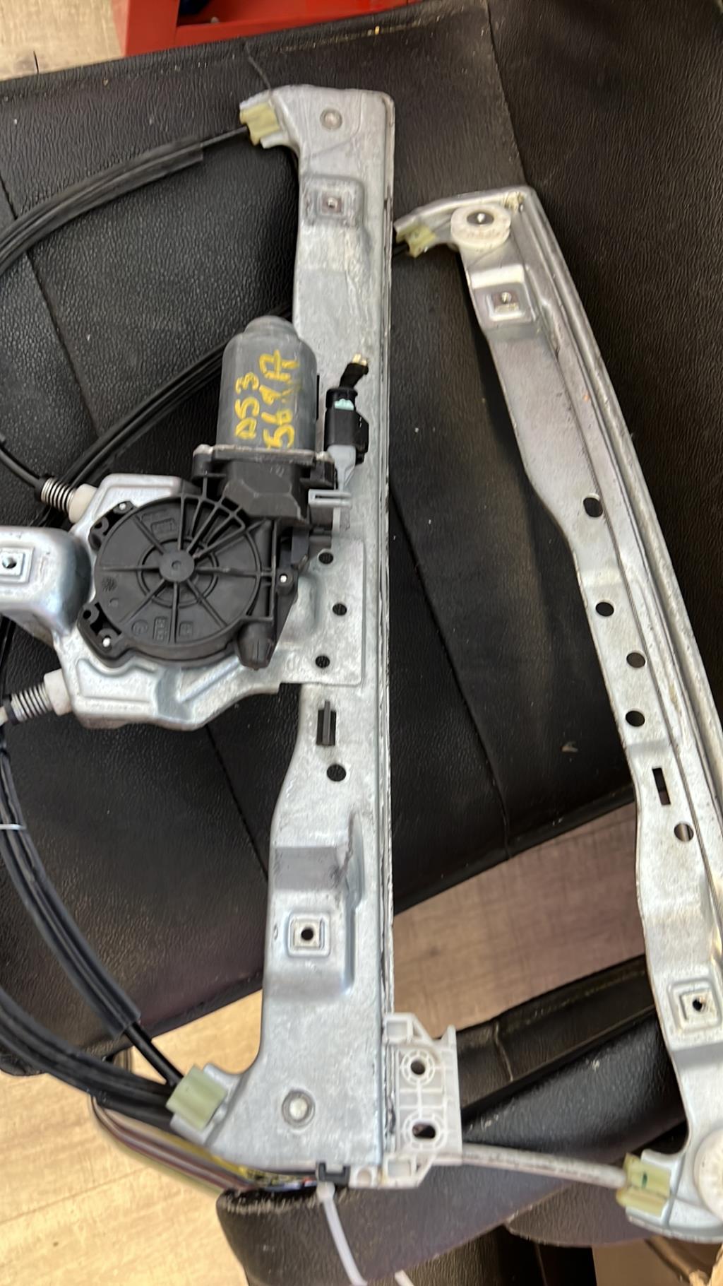 Alzacristalli elettrico anteriore destro CITROEN DS3 PHASE 1 Gasolina - 1