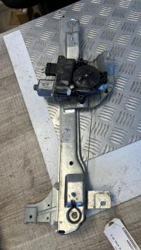 Alzacristalli elettrico anteriore destro