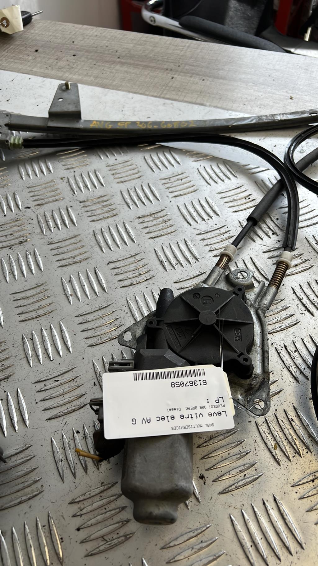 Alzacristalli elettrico anteriore sinistro PEUGEOT 306 BREAK Diésel - 1