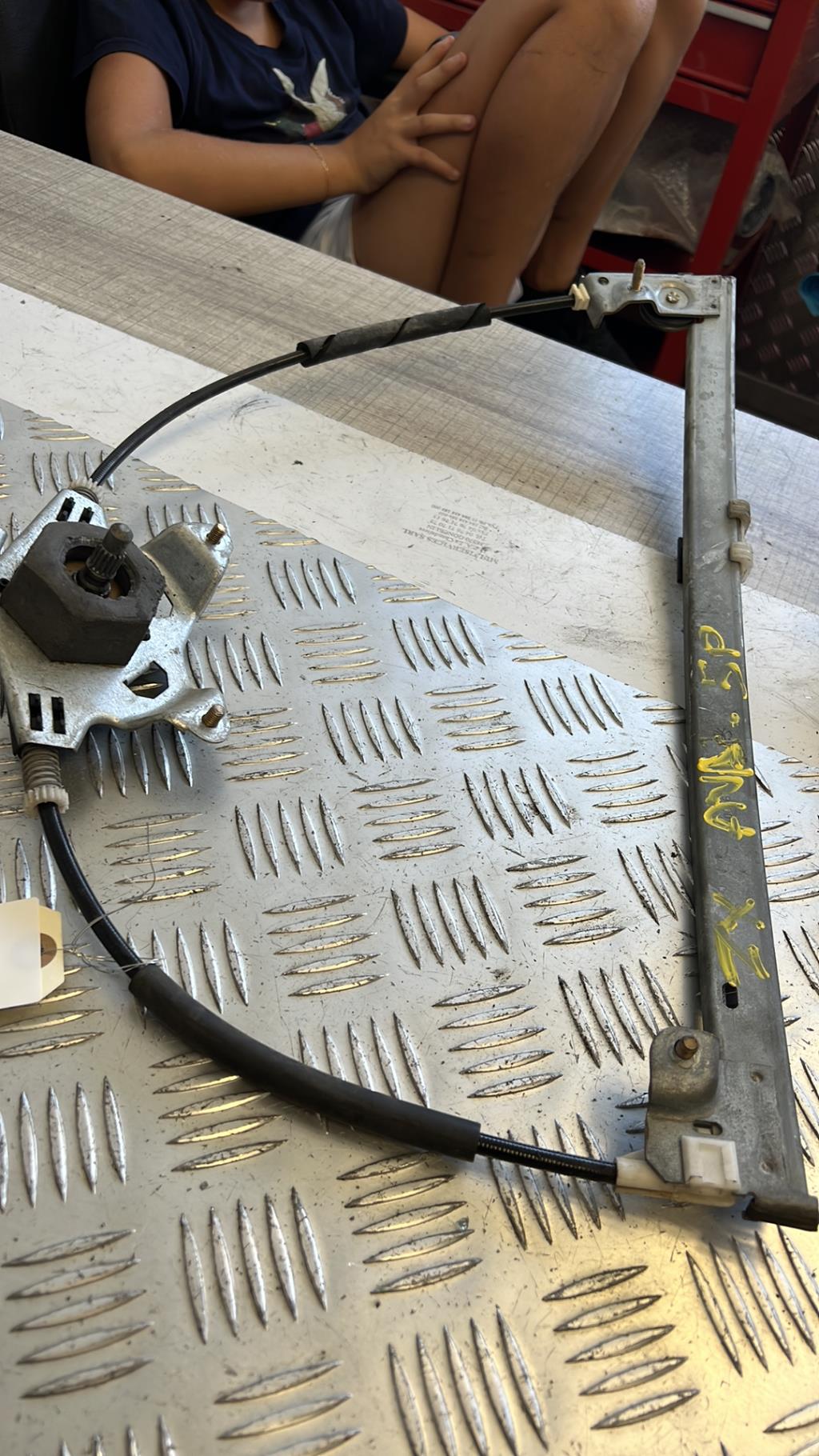 Alzacristalli manuale anteriore destro CITROEN ZX PHASE 1 Diésel - 1