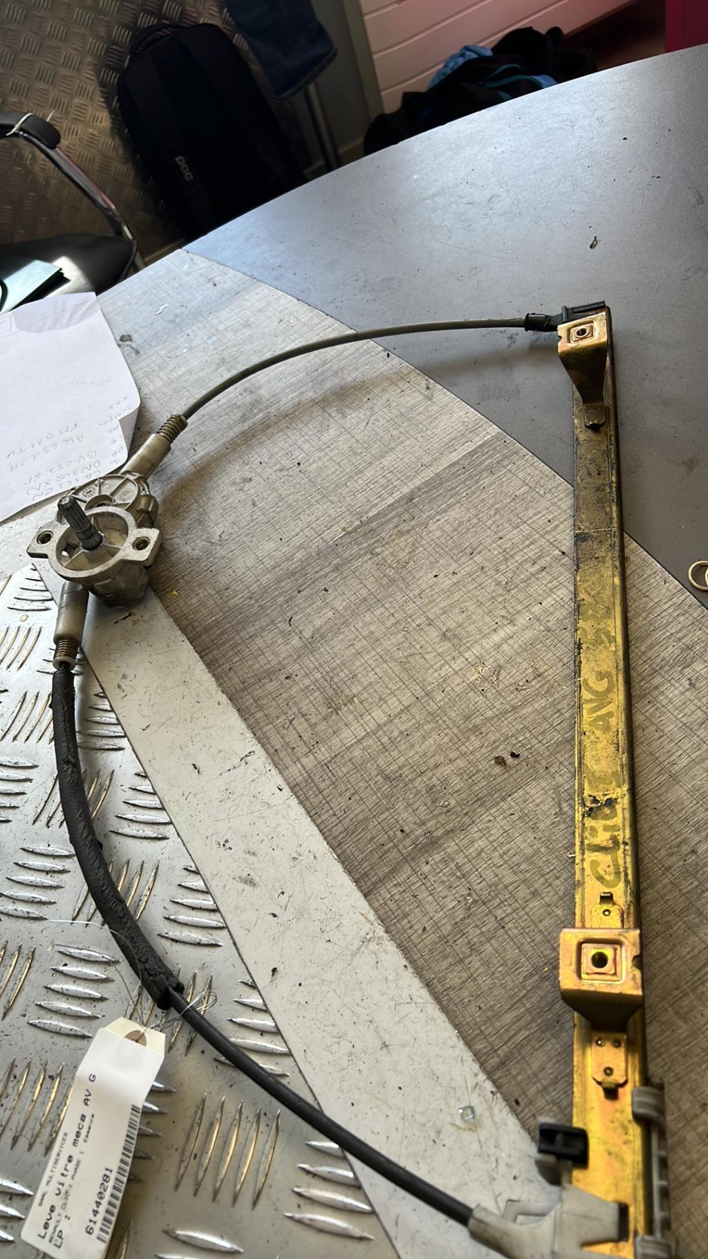 Alzacristalli manuale anteriore sinistro RENAULT CLIO 1 PHASE 1 Gasolina - 1