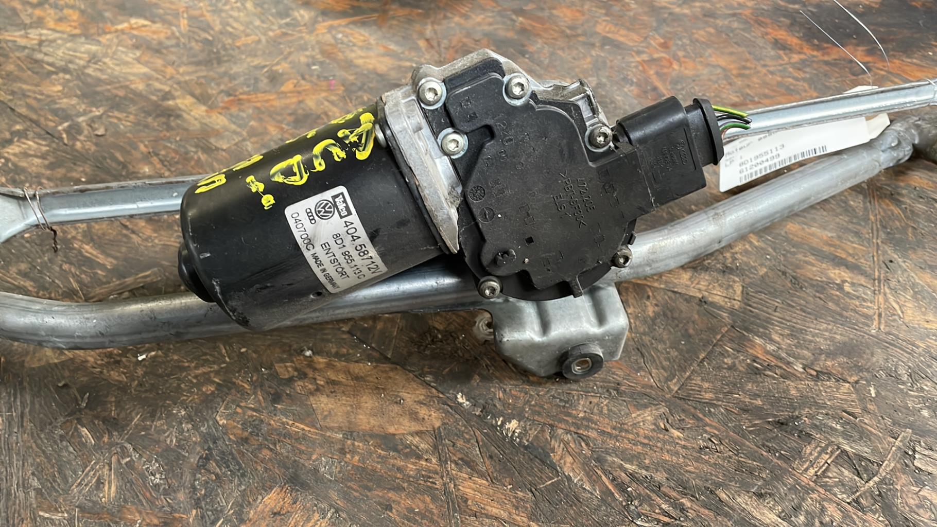 Motore tergicristallo anteriore AUDI A4 2 AVANT PHASE 2 BREAK  - 1