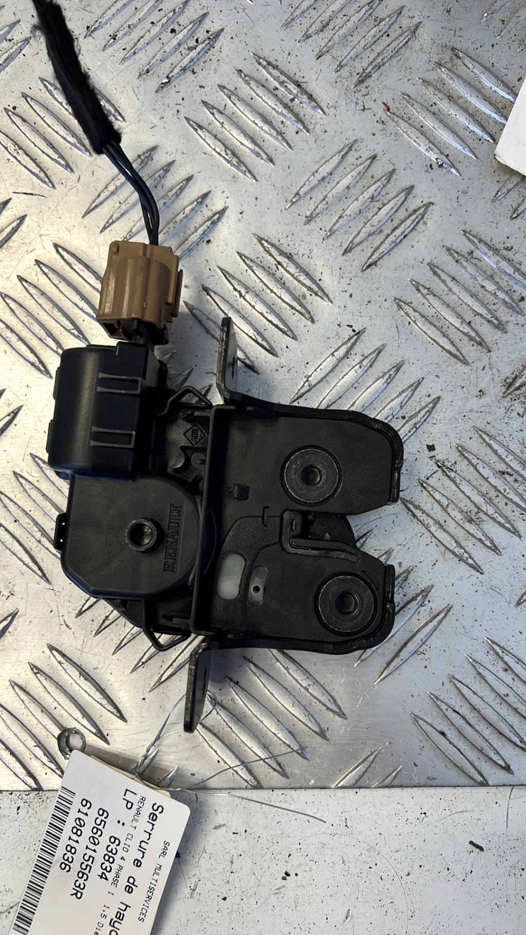 Serrure de hayon RENAULT CLIO 4 PHASE 1 Diesel - 1