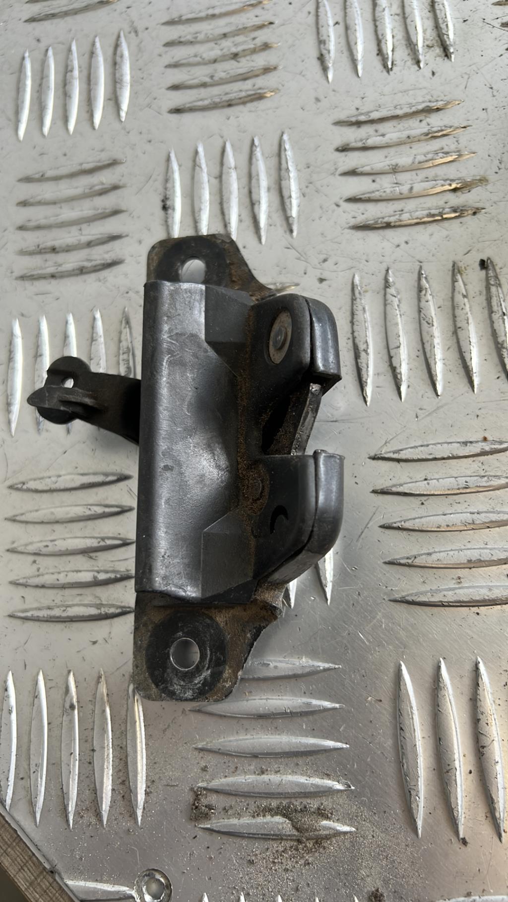 Serrure de hayon CITROEN SAXO PHASE 2  - 1