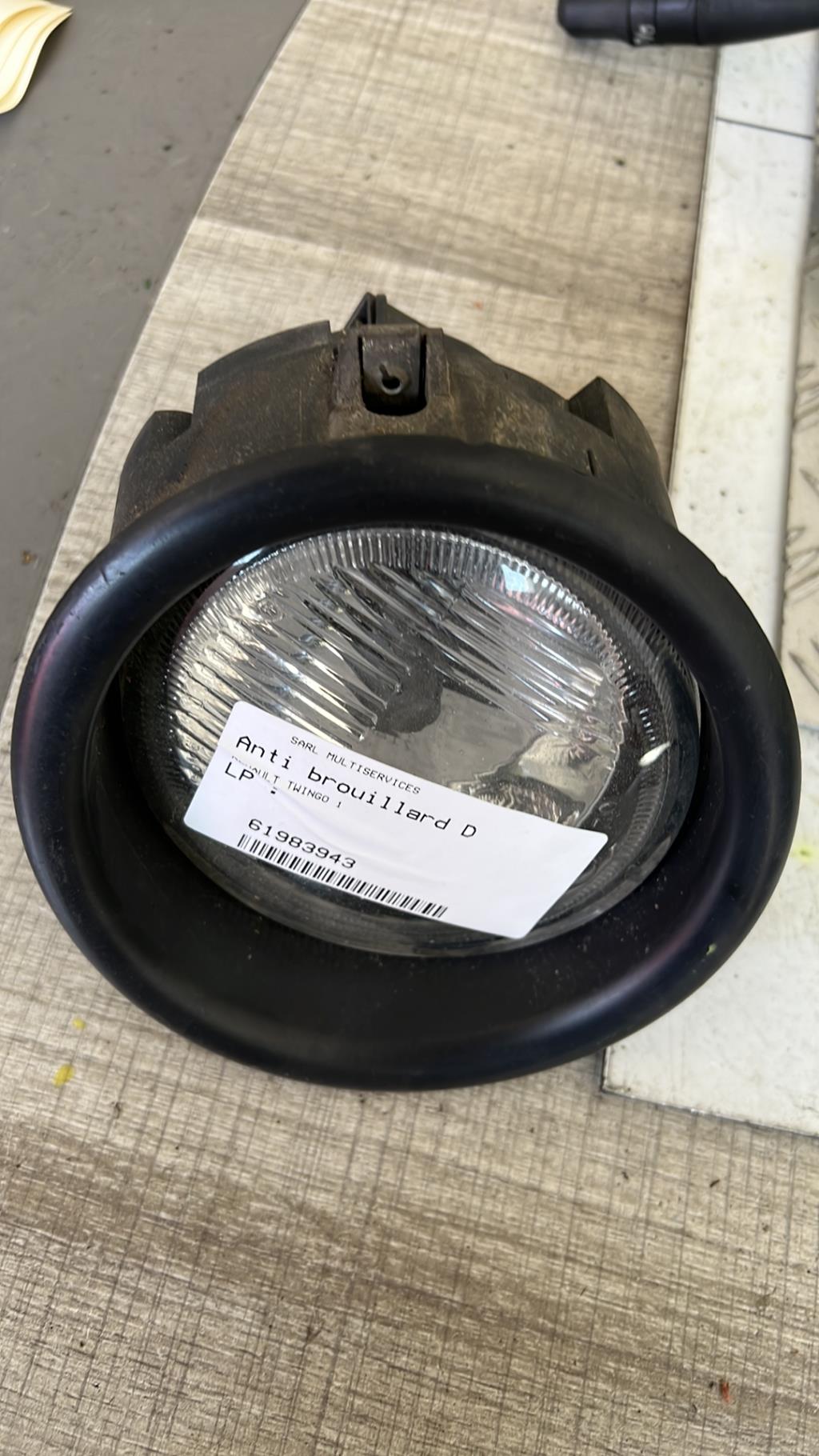 Fendinebbia destro (luci) RENAULT TWINGO 1 PHASE 1 Gasolina - 1
