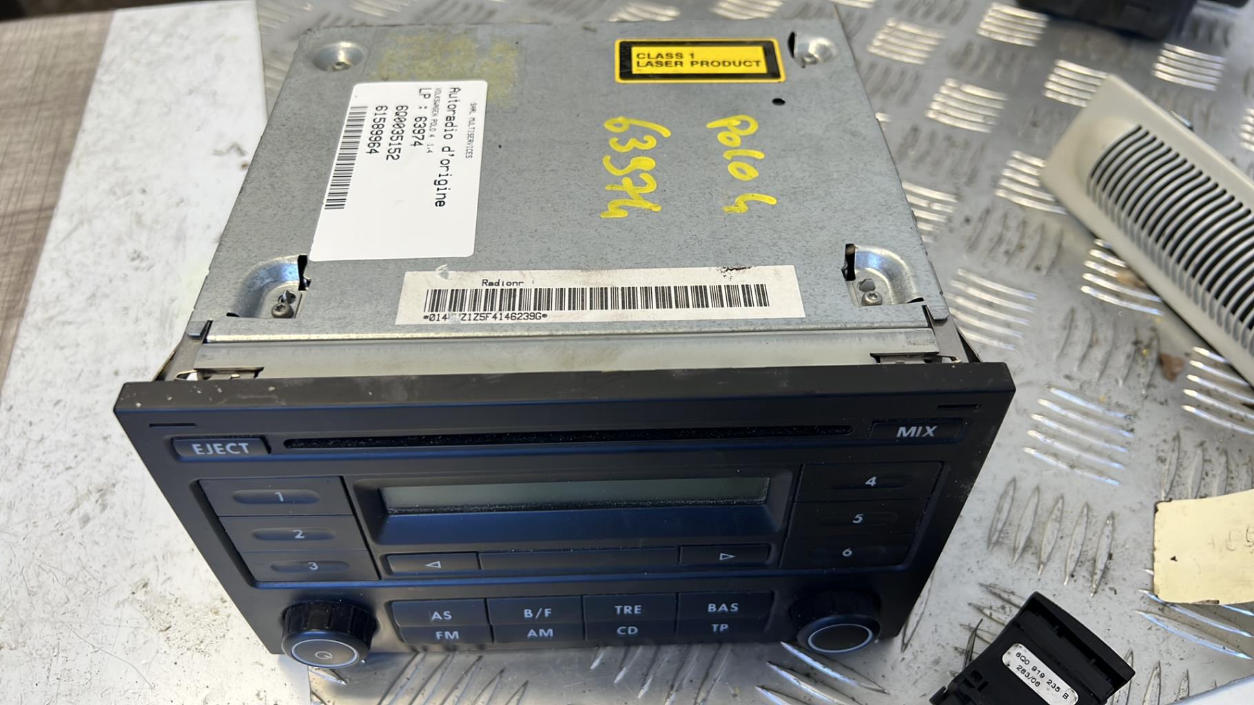 Autoradio originale VOLKSWAGEN POLO 4 PHASE 2 Gasolina - 1