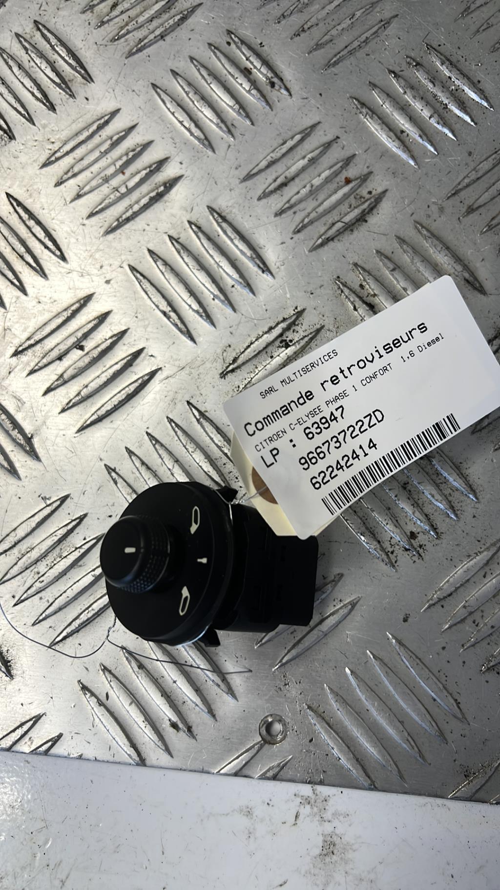 Commande retroviseurs CITROEN C-ELYSEE PHASE 1 Diesel - 1