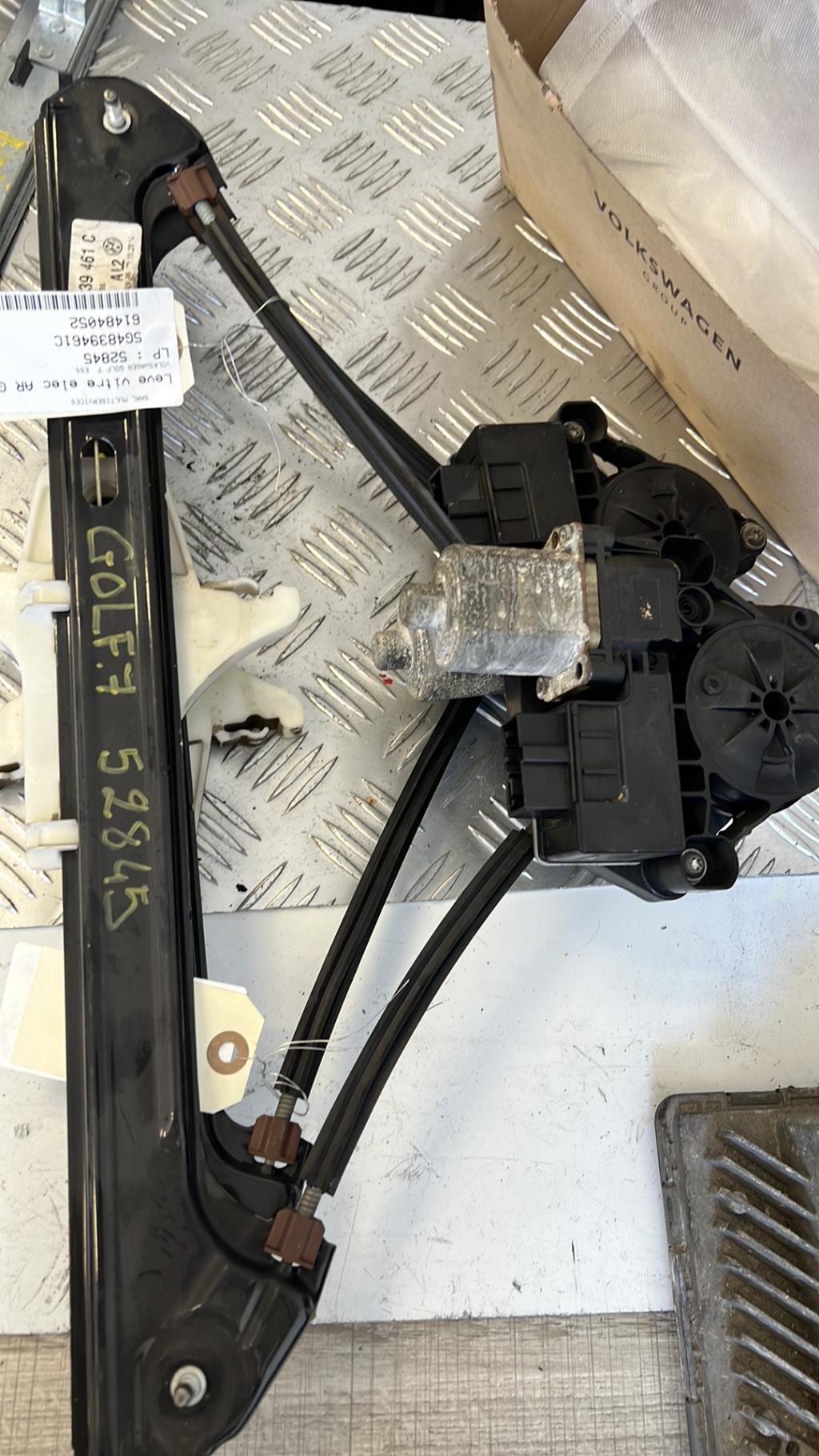 Alzacristalli elettrico posteriore sinistro VOLKSWAGEN GOLF 7 PHASE 1  - 1